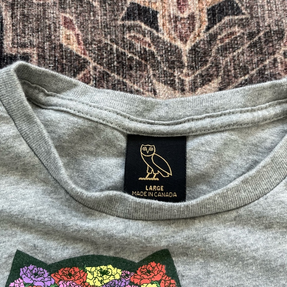OVO Gray Tee with Colorful Owl Design - Picture 3 of 5